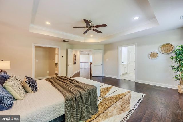 2905 RANDOM RD, Falls Church, VA 22042