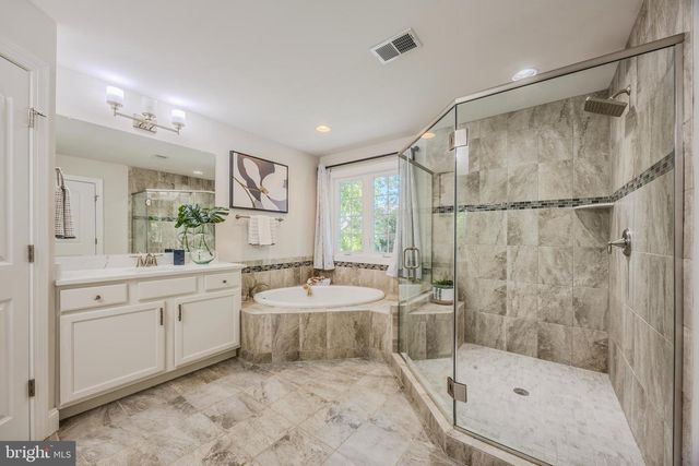 2905 RANDOM RD, Falls Church, VA 22042
