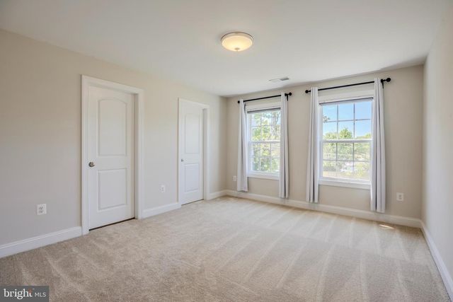 2905 RANDOM RD, Falls Church, VA 22042