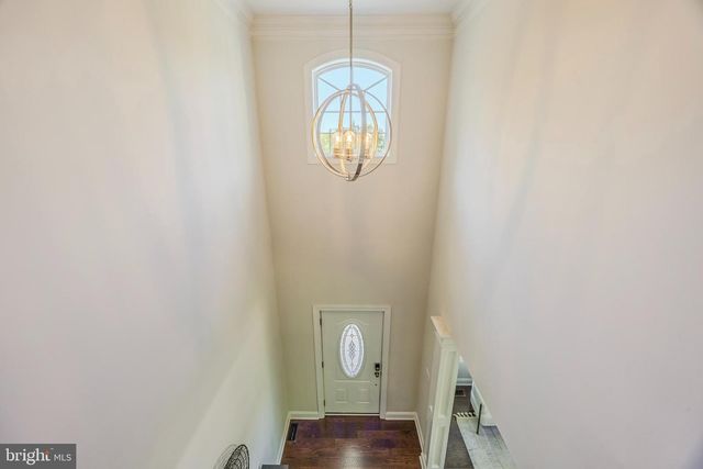 2905 RANDOM RD, Falls Church, VA 22042