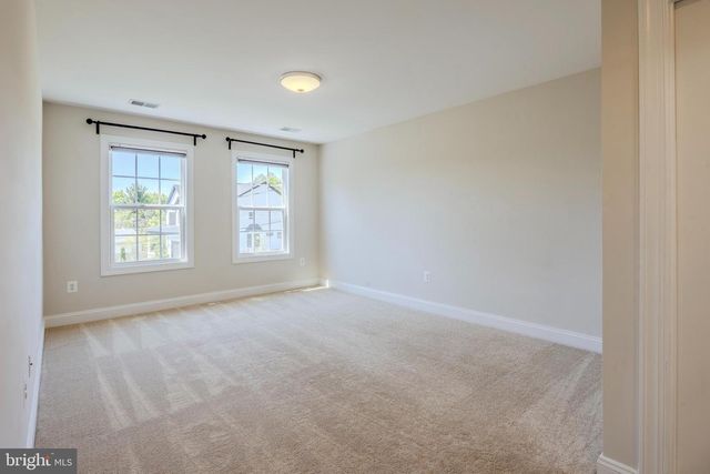 2905 RANDOM RD, Falls Church, VA 22042