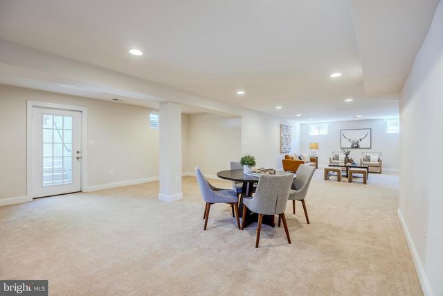 2905 RANDOM RD, Falls Church, VA 22042