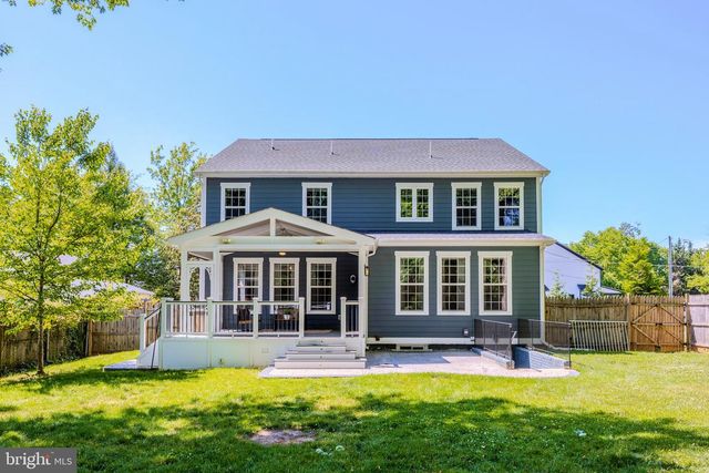 2905 RANDOM RD, Falls Church, VA 22042