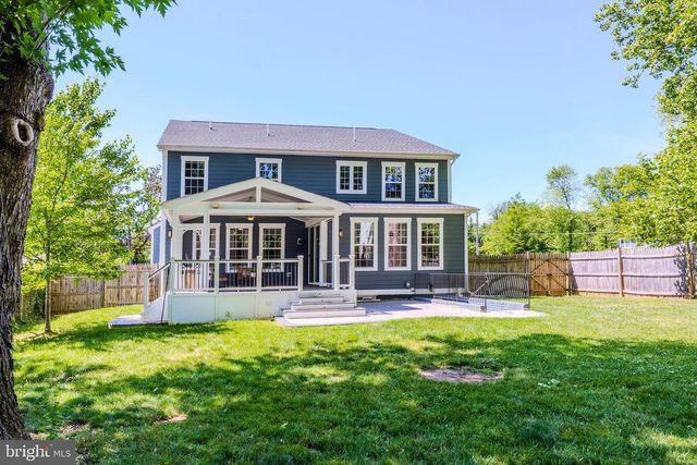 2905 RANDOM RD, Falls Church, VA 22042