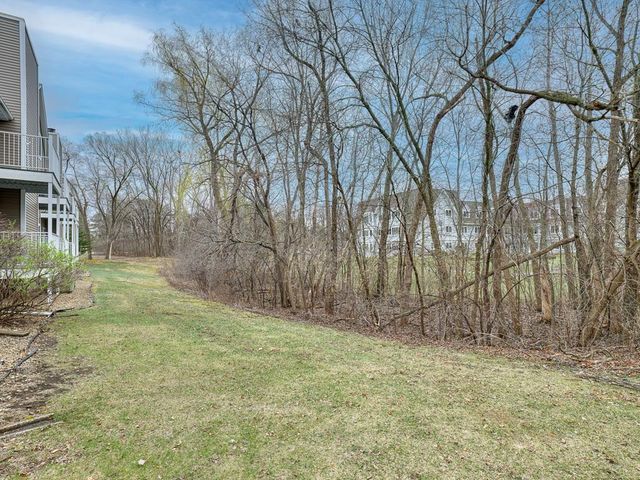 742 County Road F W D, Shoreview, MN 55126