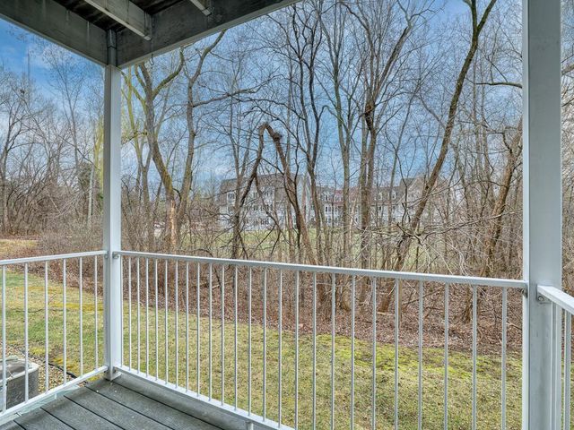 742 County Road F W D, Shoreview, MN 55126