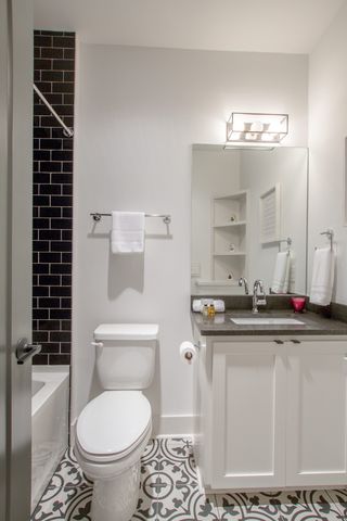 1813 Beech Ave Apt 1, Nashville, TN 37203