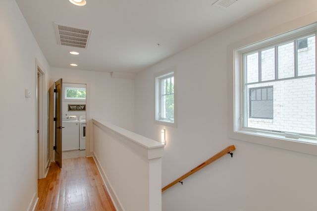 1813 Beech Ave Apt 1, Nashville, TN 37203