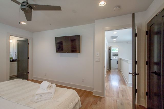 1813 Beech Ave Apt 1, Nashville, TN 37203