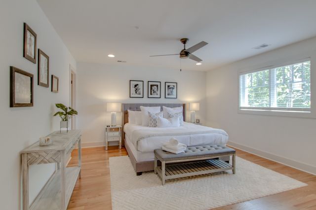 1813 Beech Ave Apt 1, Nashville, TN 37203