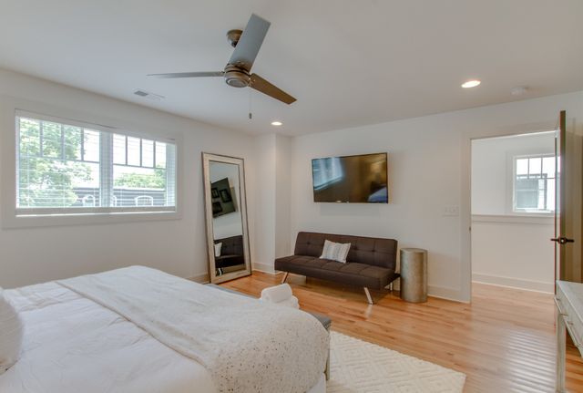 1813 Beech Ave Apt 1, Nashville, TN 37203