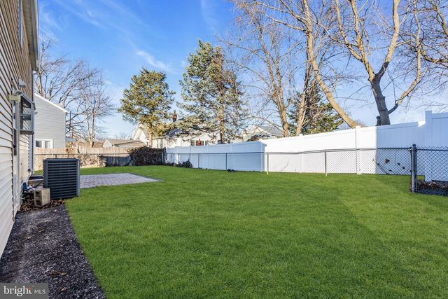 2911 MERCER QUAKER BRIDGE, Hamilton Township, NJ 08619