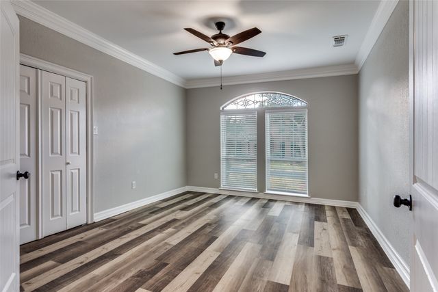 2103 Bay Club Drive, Arlington, TX 76013