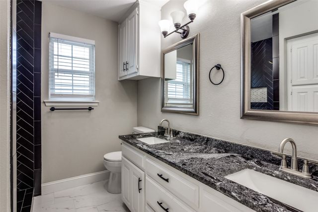 2103 Bay Club Drive, Arlington, TX 76013