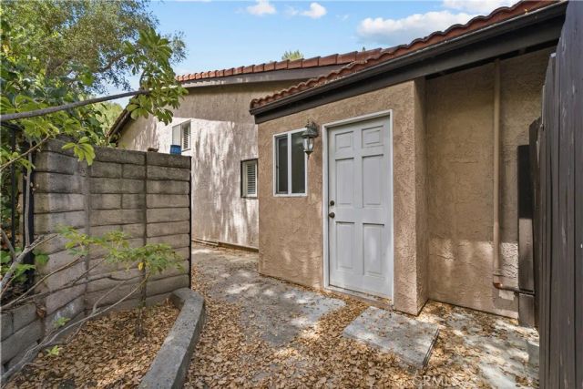 4444 Rochelle Place, Encino, CA 91316