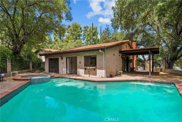 4444 Rochelle Place, Encino, CA 91316