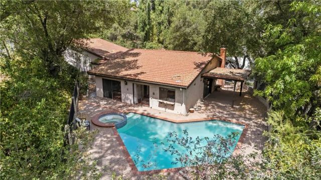 4444 Rochelle Place, Encino, CA 91316
