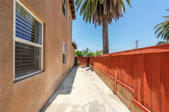 658 E. Phillips Boulevard, Pomona, CA 91766