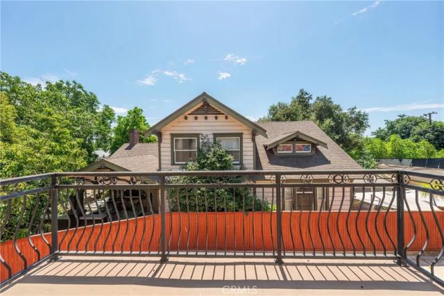 658 E. Phillips Boulevard, Pomona, CA 91766