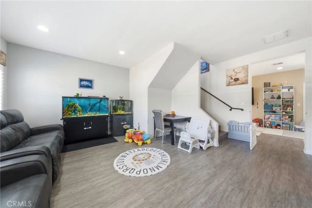 658 E. Phillips Boulevard, Pomona, CA 91766