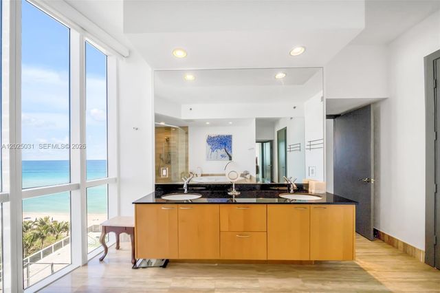 16001 Collins Avenue 701, Sunny Isles Beach, FL 33160