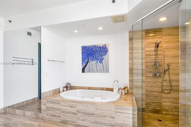 16001 Collins Avenue 701, Sunny Isles Beach, FL 33160