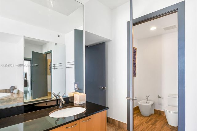 16001 Collins Avenue 701, Sunny Isles Beach, FL 33160