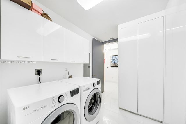 16001 Collins Avenue 701, Sunny Isles Beach, FL 33160
