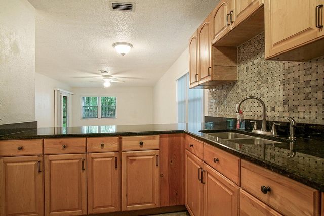 2132 NE Pelican Terrace, Jensen Beach, FL 34957