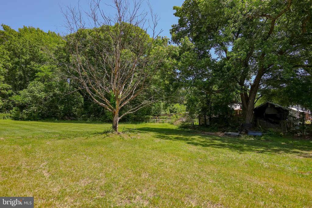 Image 38 of property listing at 4580 BICKNELL RD, Marbury, MD 20658