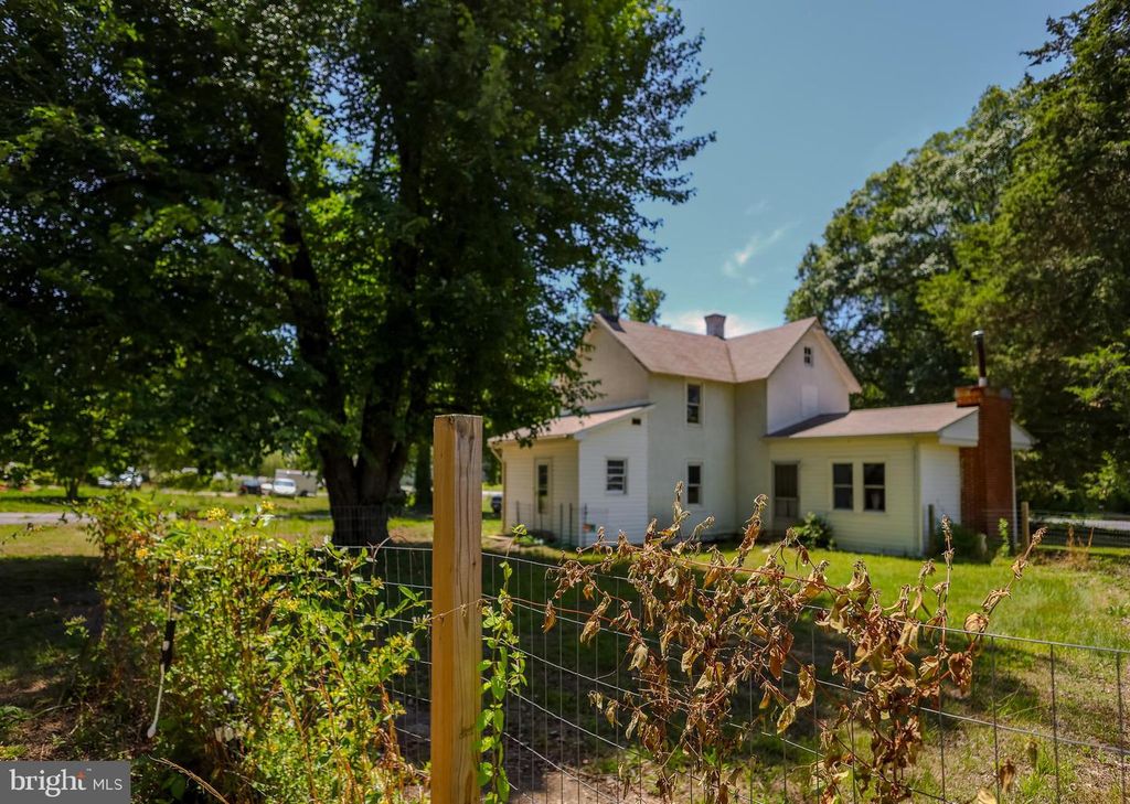 Image 39 of property listing at 4580 BICKNELL RD, Marbury, MD 20658
