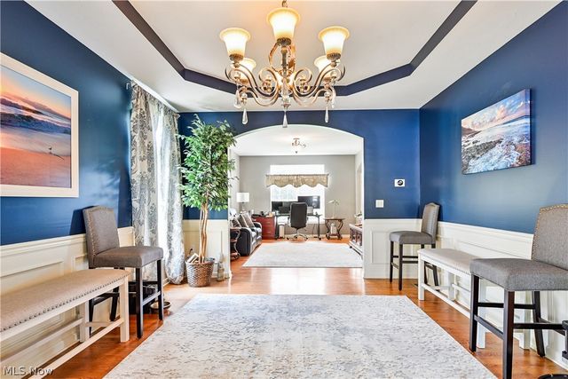 457 Cedarwood Road, Avon Lake, OH 44012