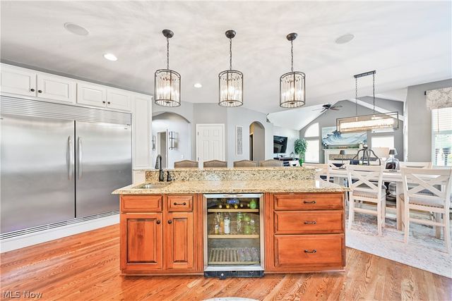 457 Cedarwood Road, Avon Lake, OH 44012