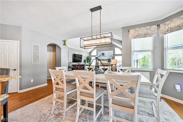 457 Cedarwood Road, Avon Lake, OH 44012