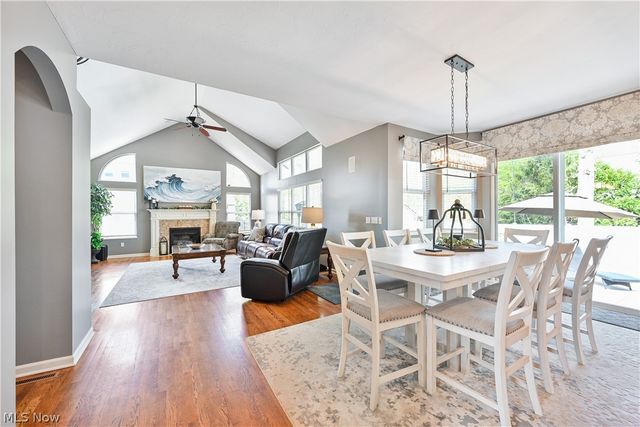 457 Cedarwood Road, Avon Lake, OH 44012