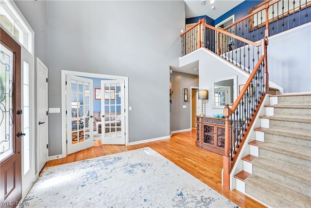 457 Cedarwood Road, Avon Lake, OH 44012