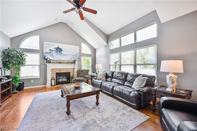 457 Cedarwood Road, Avon Lake, OH 44012