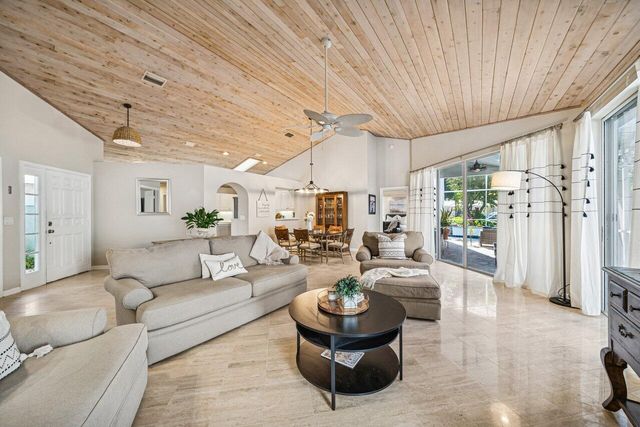 9112 Baybury Lane, West Palm Beach, FL 33411