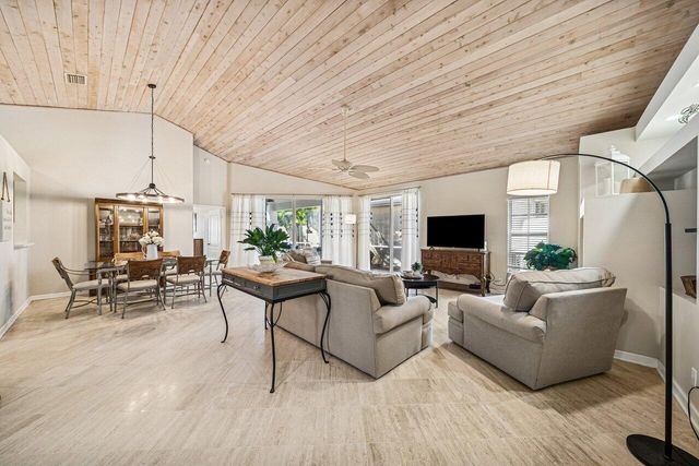 9112 Baybury Lane, West Palm Beach, FL 33411