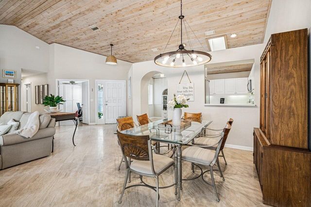 9112 Baybury Lane, West Palm Beach, FL 33411