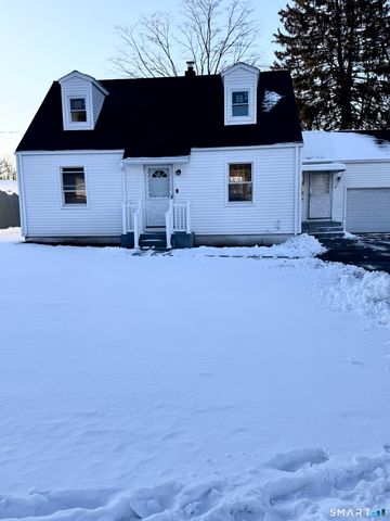 8 River Road, East Haven, CT 06512