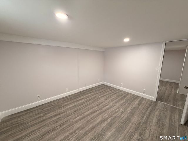 8 River Road, East Haven, CT 06512