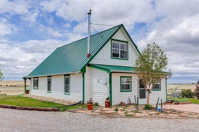 45634 Sun Country Drive, Elizabeth, CO 80107