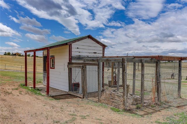 45634 Sun Country Drive, Elizabeth, CO 80107