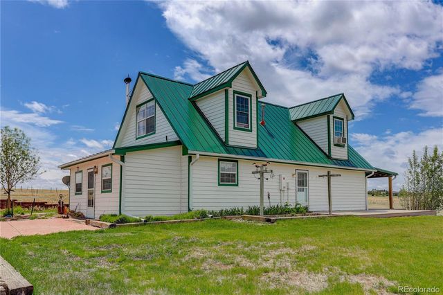 45634 Sun Country Drive, Elizabeth, CO 80107