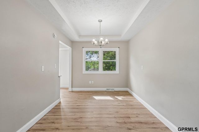 1522 S 139Th Street, Omaha, NE 68144