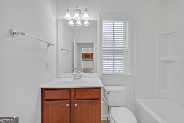 5608 Avonley Creek Drive, Sugar Hill, GA 30518