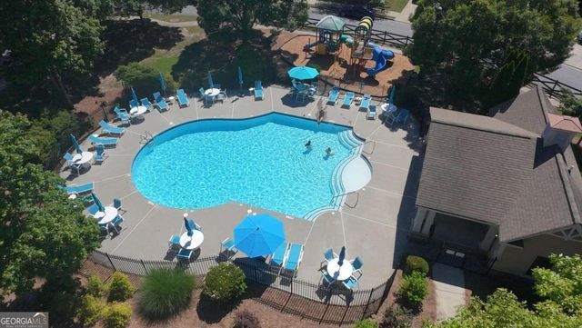 5608 Avonley Creek Drive, Sugar Hill, GA 30518