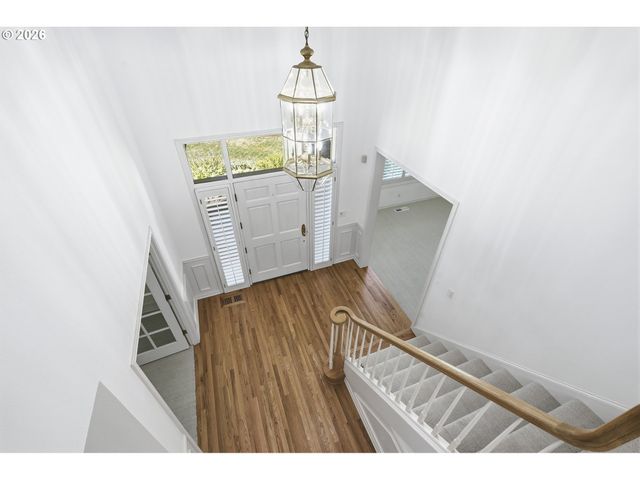 5326 DENTON Dr, Lake Oswego, OR 97035