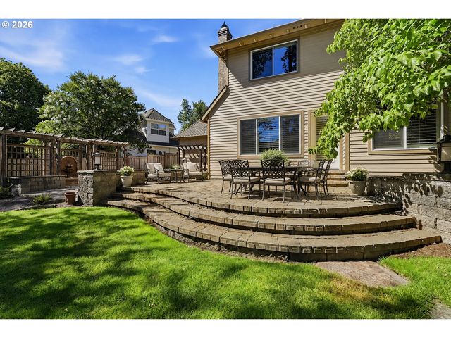 5326 DENTON Dr, Lake Oswego, OR 97035